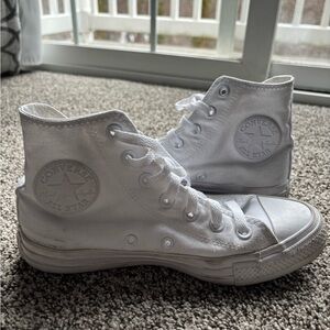 Converse White High-Top Sneakers Classic Canvas